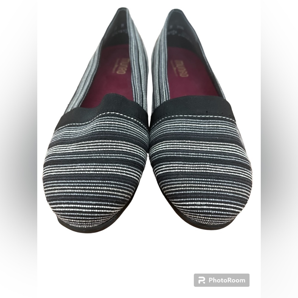 Munro Bonita Black & Gray Striped Fabric Shoes Ladies Size 12